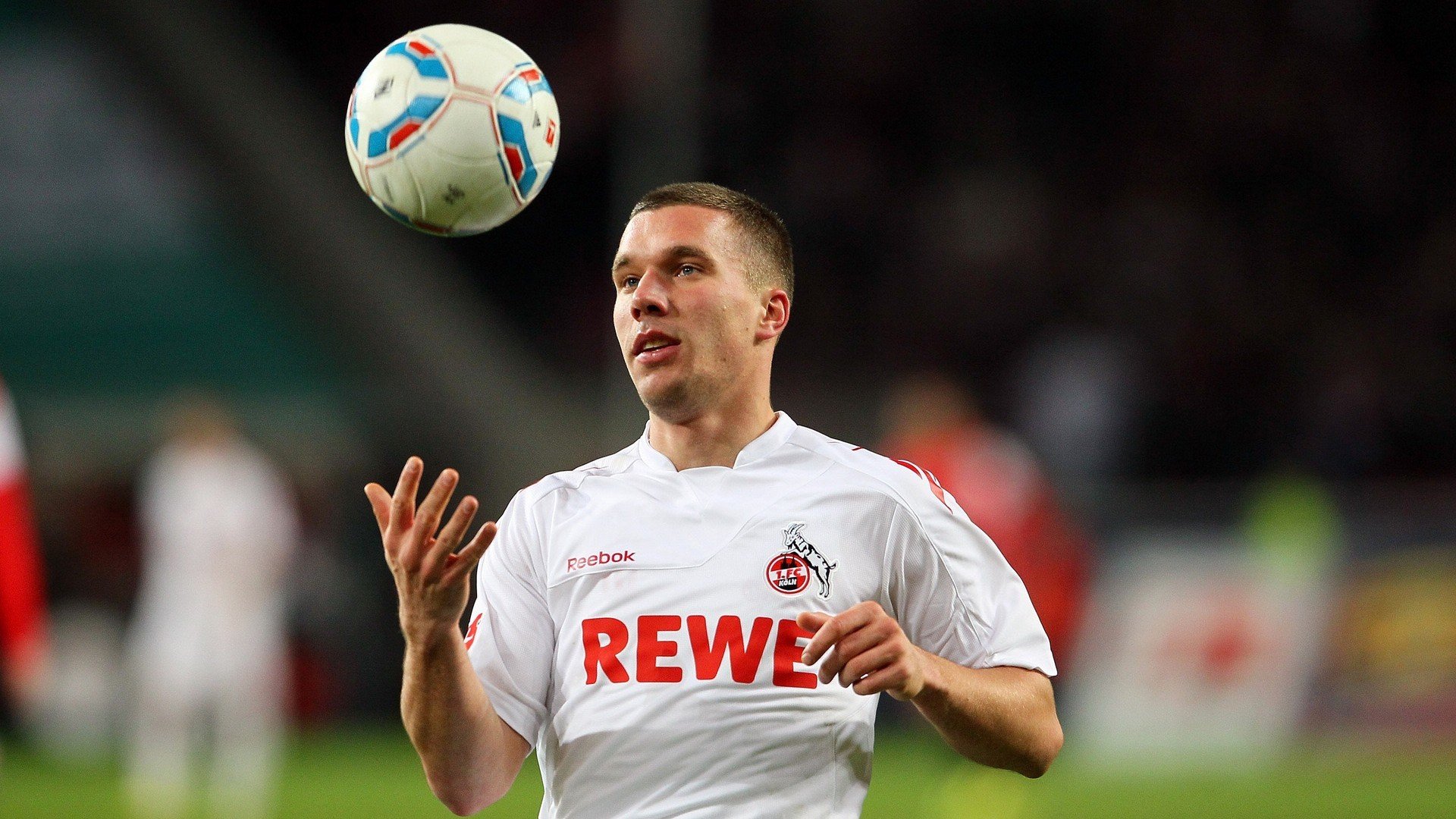 开云体育中国-北欧风暴席卷西决生死战，瑞典强势晋级背后的拜仁基因启示录