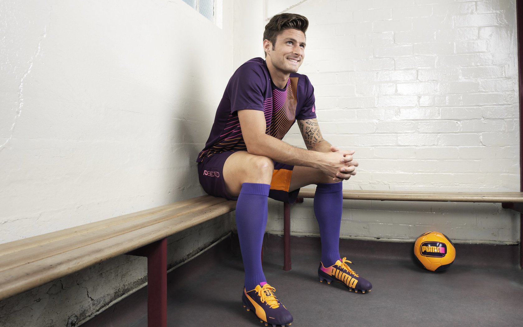 开云体育平台APP-2026世界杯之夜，黄喜灿惊艳四座，亚洲之光的璀璨绽放