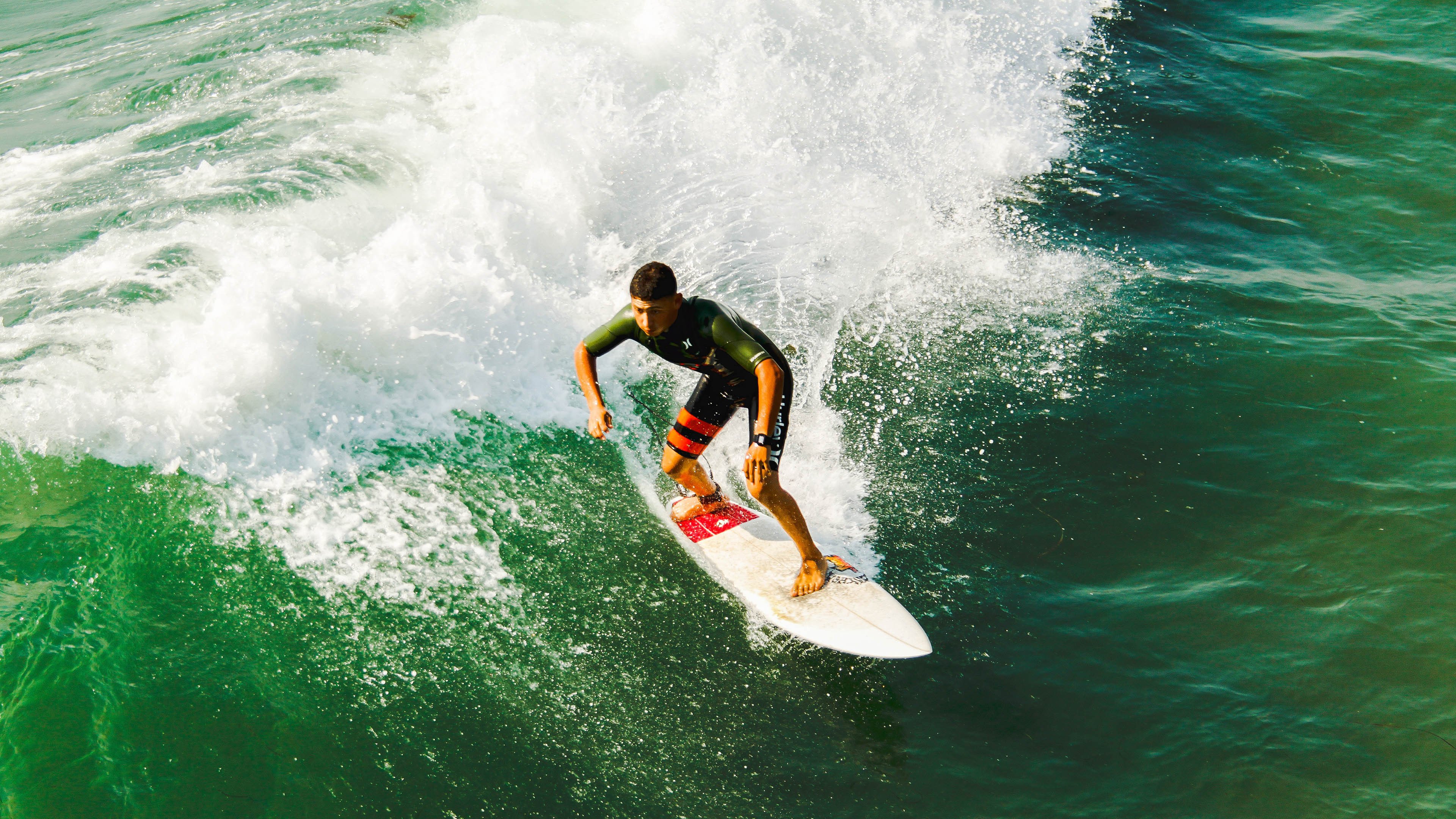 橙蓝对决，当阿隆索在银石写下唯一的注脚